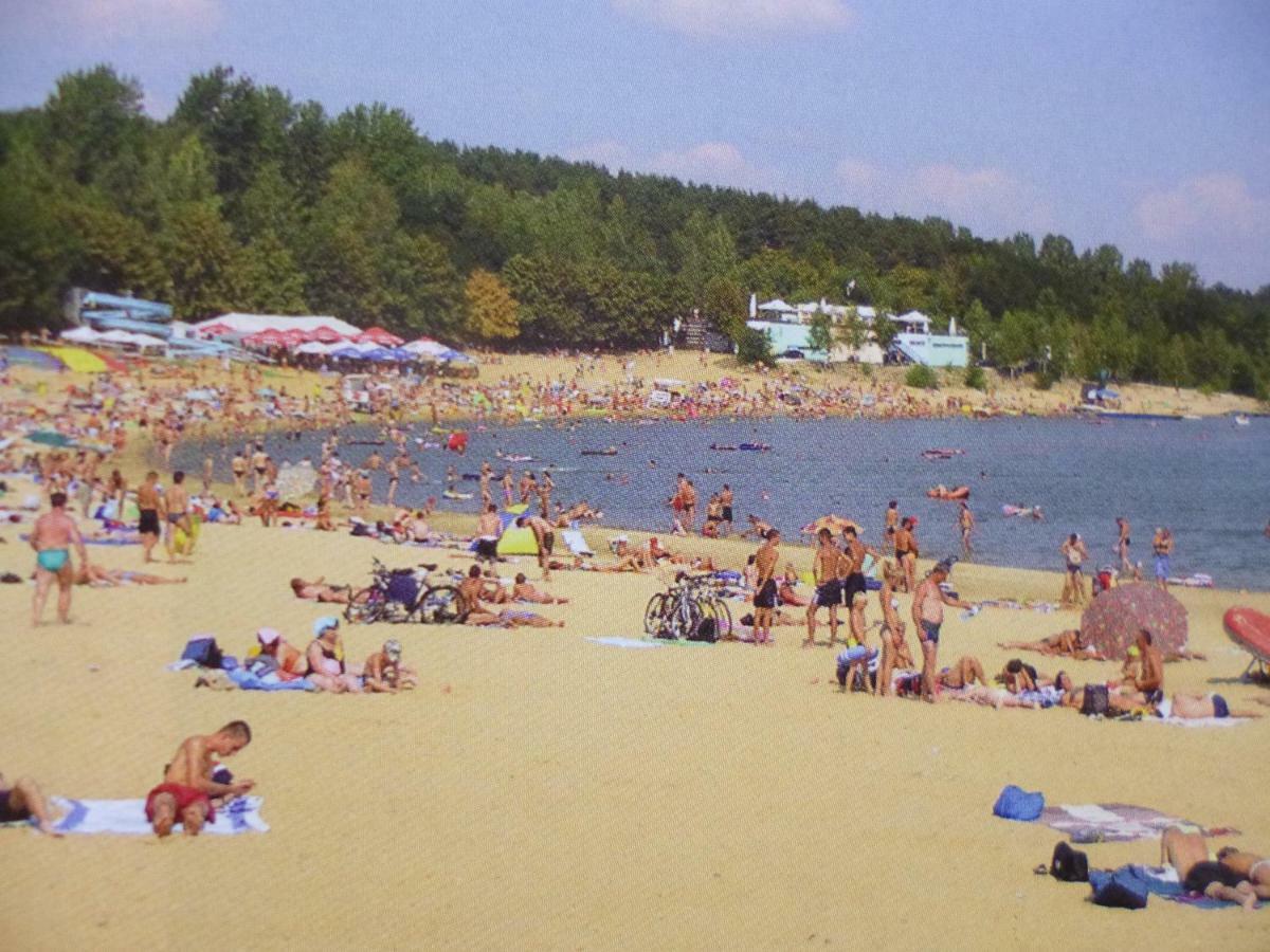 Der Kleine Bauernhof Keine Arbeiter Zadnych Pracownikow Apartment Lubiatow  Bagian luar foto